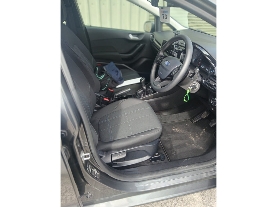 2019 Ford Fiesta - image 22