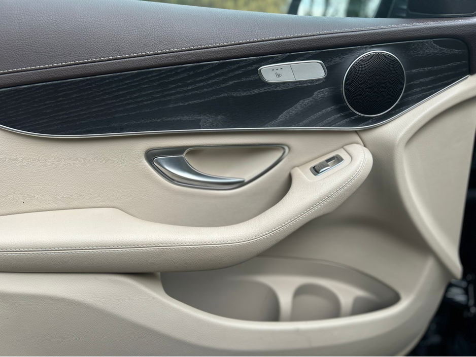 2020 Mercedes-Benz GLC Class 200 D COUPE  *AMG Exterior…Full Ivory Leather* €37,950