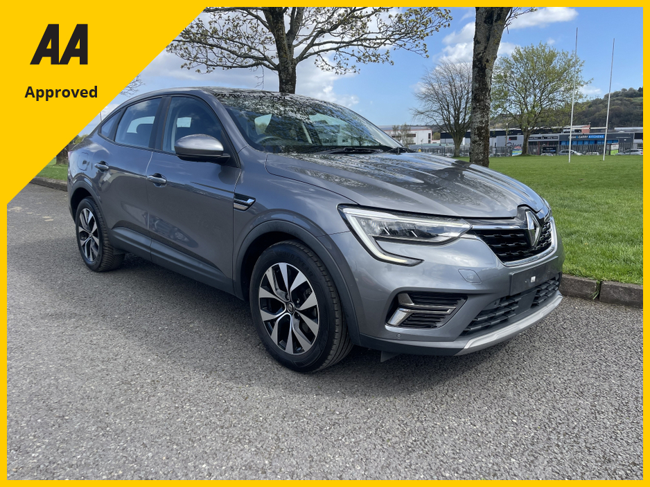 2022 Renault Arkana - image 10