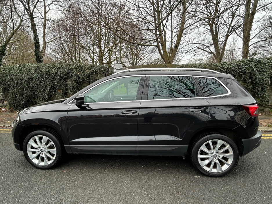 2018 Skoda Karoq - image 4