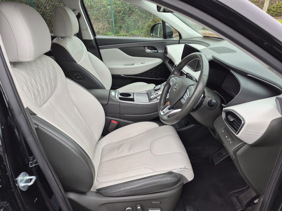 2022 Hyundai Santa Fe  €35,999