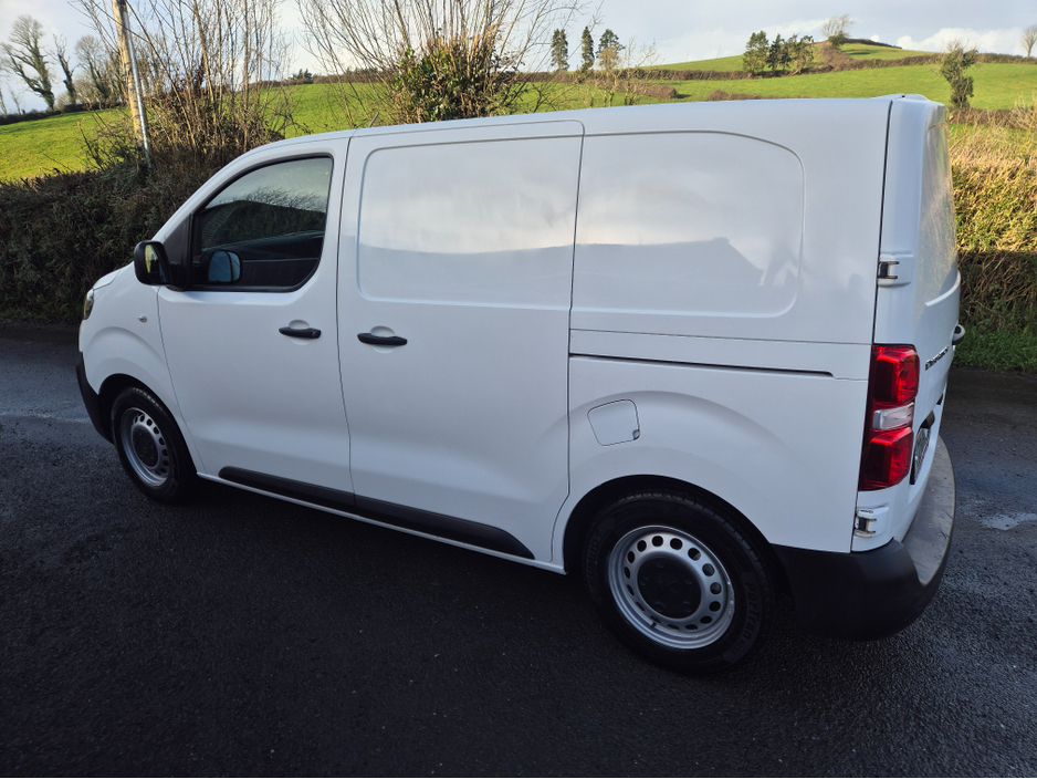 2017 Citroen Dispatch XS BLUEHDI 95 4DR €9,750