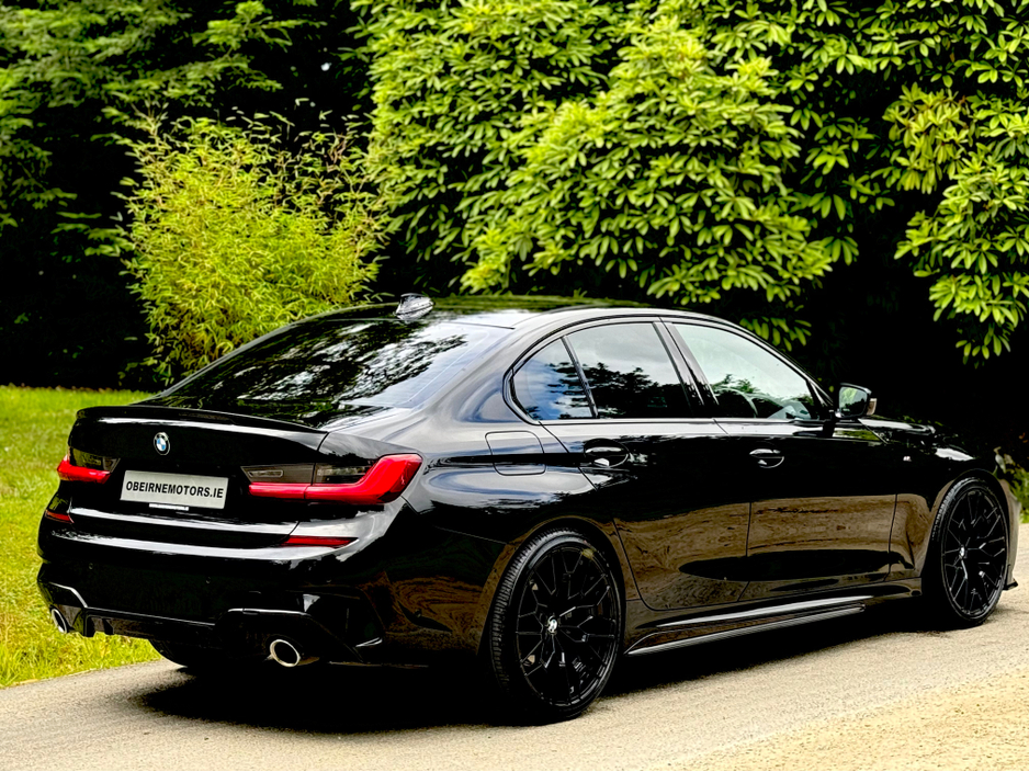 2022 BMW 3 Series - image 46