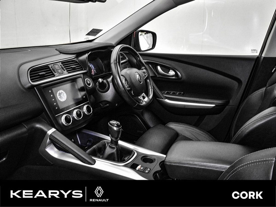 2019 Renault Kadjar - image 5