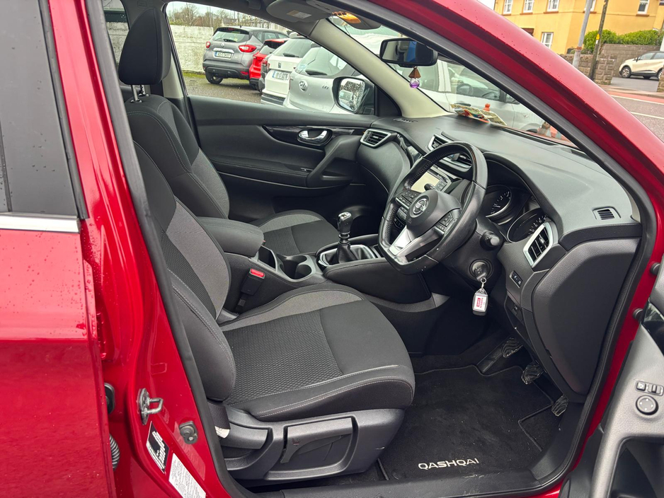 2019 Nissan Qashqai 1.2 SV SS 5DR PETROL  VERY  LOW  MILEAGE €16,950
