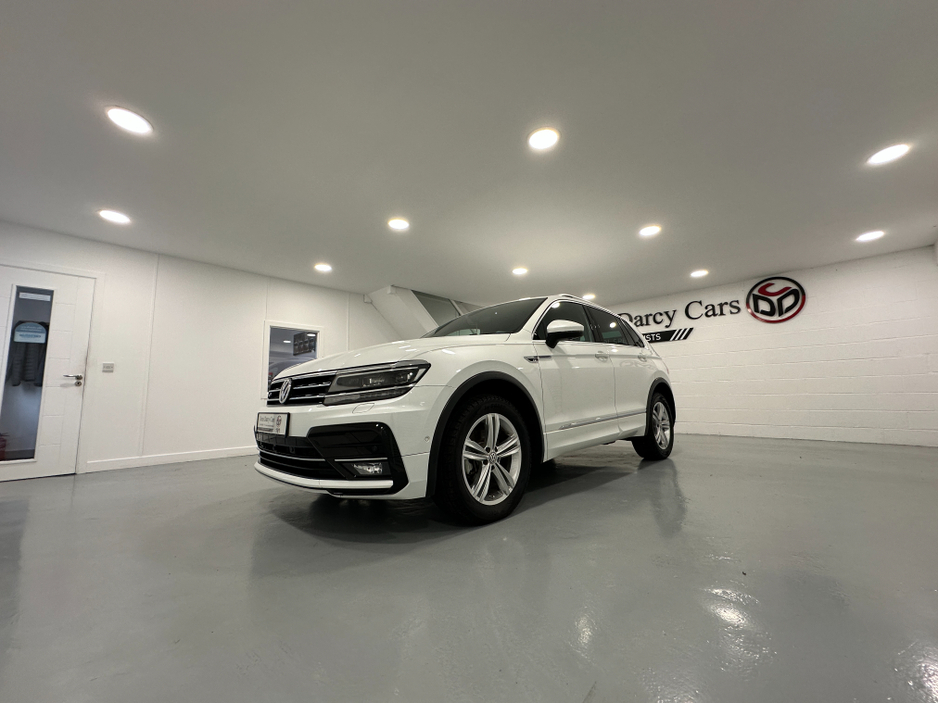 2019 Volkswagen Tiguan (191) TIGUAN 2.0TID R LINE DSG 4 MOTION LOW KMS VW/AUDI SPECIALISTS WWW.DENISDARCYCARS.IE €31,950
