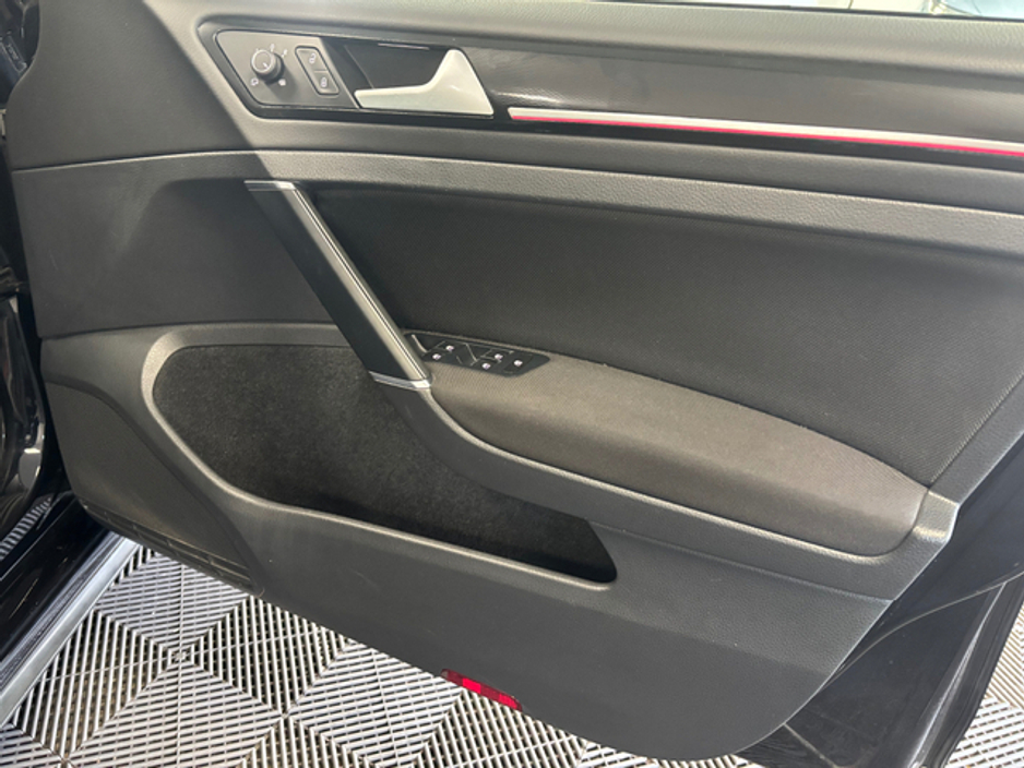 2015 Volkswagen Golf VOLKSWAGEN GOLF GTI DSG 220BHP*TARTAN SEATS*KEYLESS ENTRY*DRIVE MODES*REVERSE CAM*ADAPTIVE CRUISE CONTROL*AUTO HOLD & ELECTRIC HANBDBRAKE*TRADE INS WELCOME* €18,950