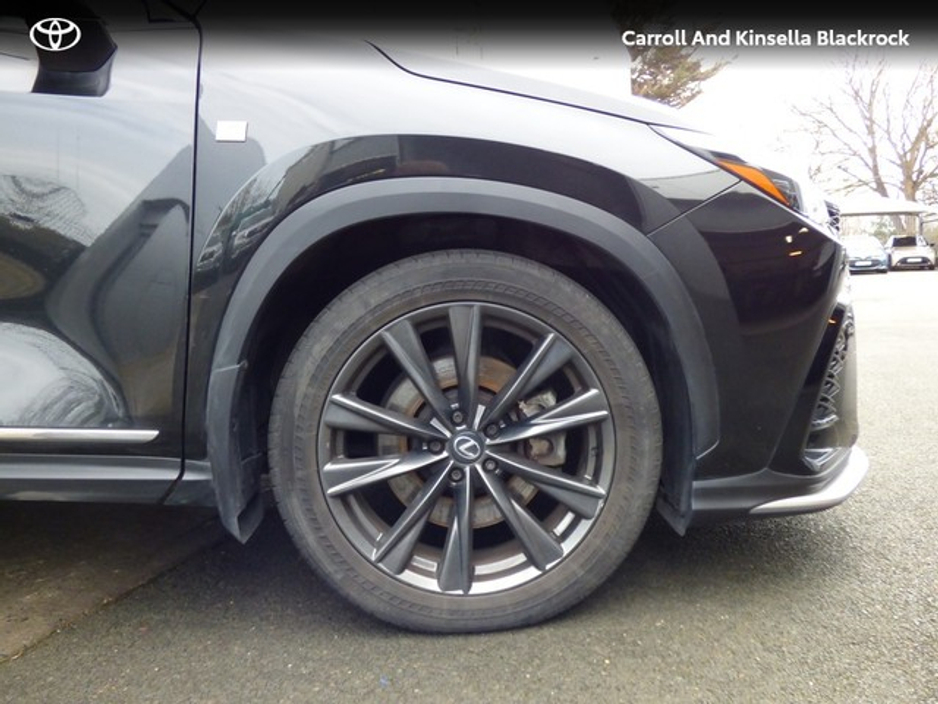 2023 Lexus NX 450 h+ - image 6