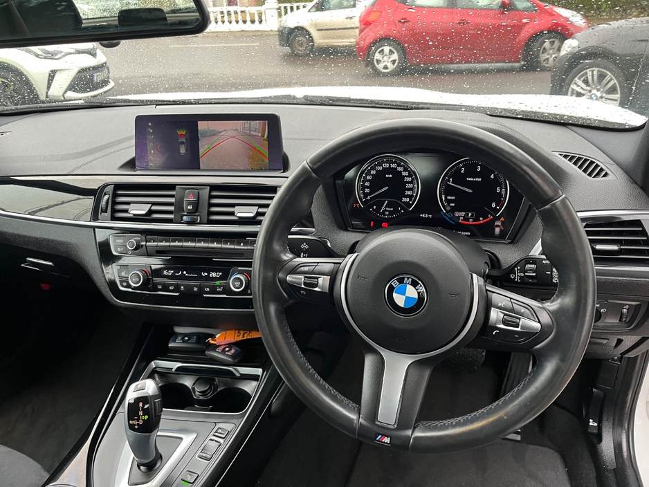 2017 BMW 1 Series - image 6