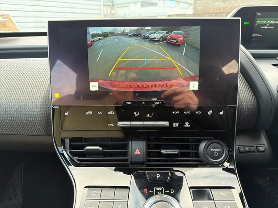 2025 Toyota bZ4X - image 14