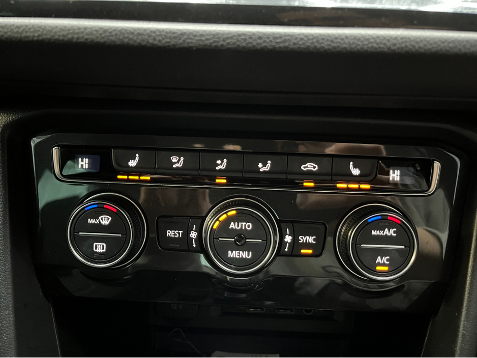 2019 Volkswagen Tiguan €25950 2019 VOLKSWAGEN TIGUAN TDI 4MOTION HIGH LINE 2.0 AUTOMATIC / CRUISE CONTROL / 360° PARKING CAMERA / FRONT & REAR HEATED SEATS / PADDLE SHIFTER €25,950