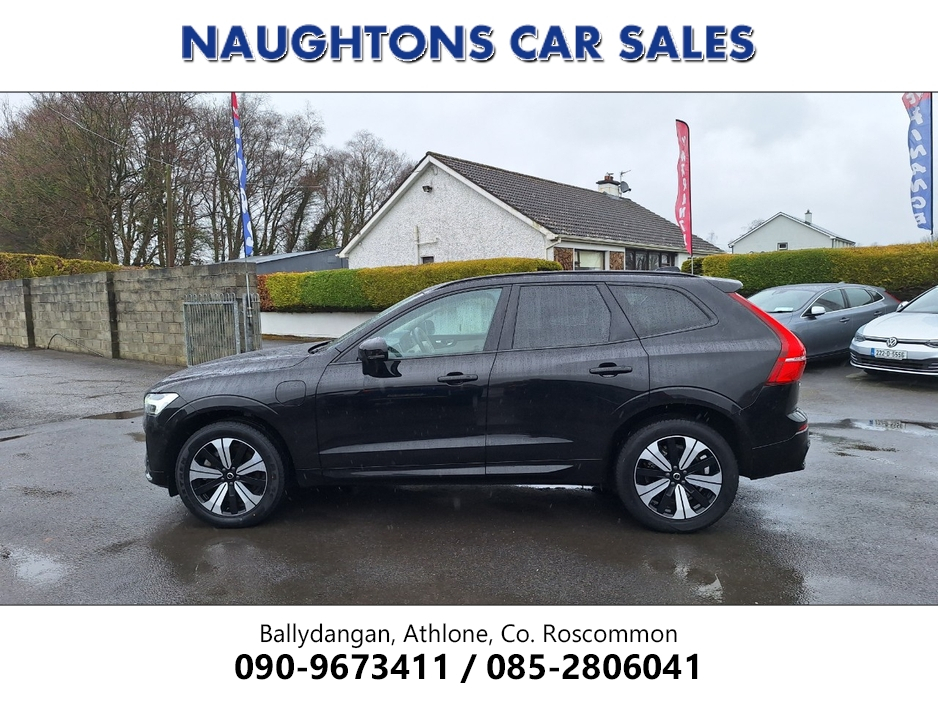 2023 Volvo XC60 - image 4