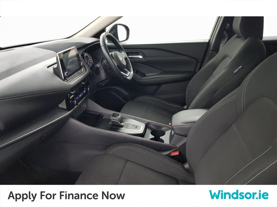 2023 Nissan Qashqai 1.3 PET MILD HYBRID SV CVT €28,995