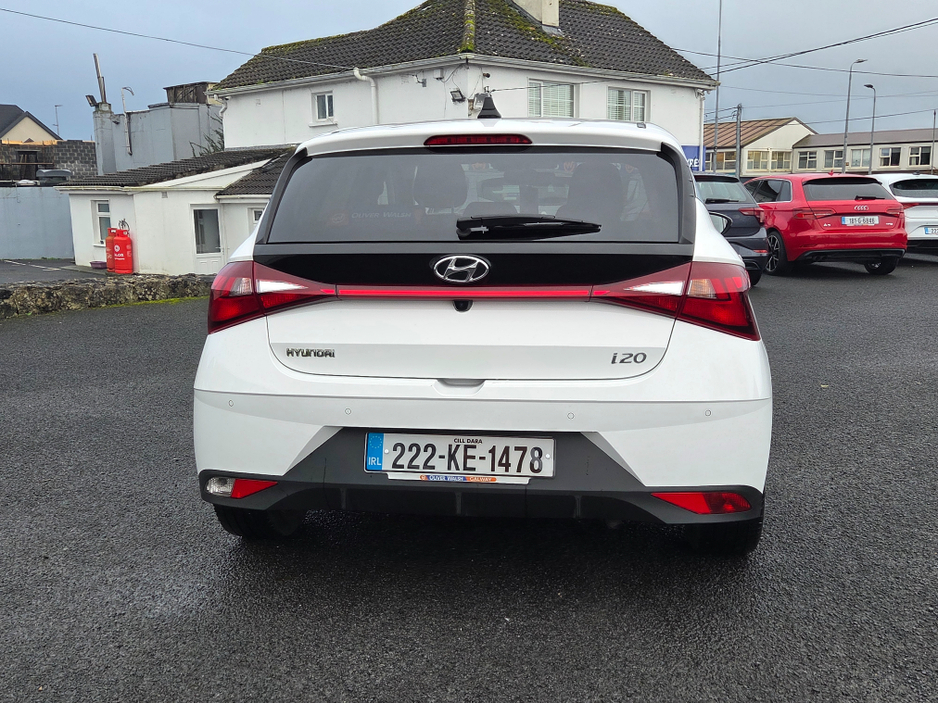 2022 Hyundai i20 DELUXE PLUS 5DR €17,950