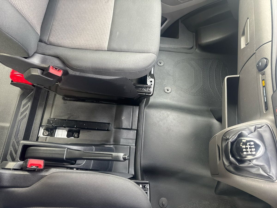 2025 Ford Transit  €55,975