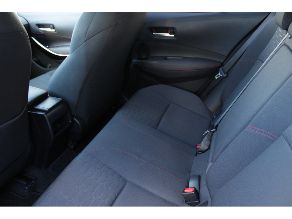 2020 Toyota Corolla - image 22