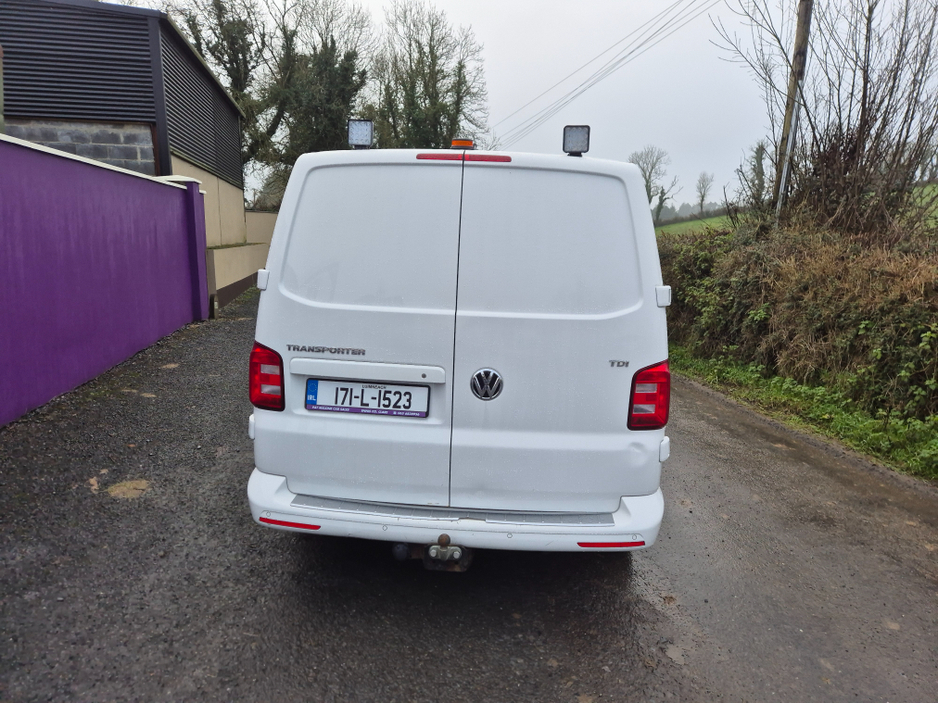 2017 Volkswagen Transporter T6 PVS T 2800KG TD TDI 102HP MANUAL 5SPEED €15,950