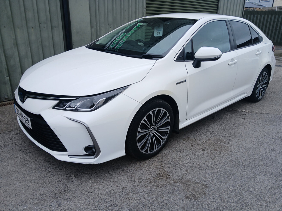 2020 Toyota Corolla - image 4