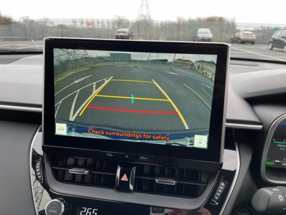 2025 Toyota Corolla CROSS - Save EUR 6,500 - SPORT Model - 1.8 Hybrid - Automatic - EUR 190 Tax // Remote Central Locking // Front Electric Windows // Rear Electric Windows // Electric Mirrors // Heated Mirrors €38,480