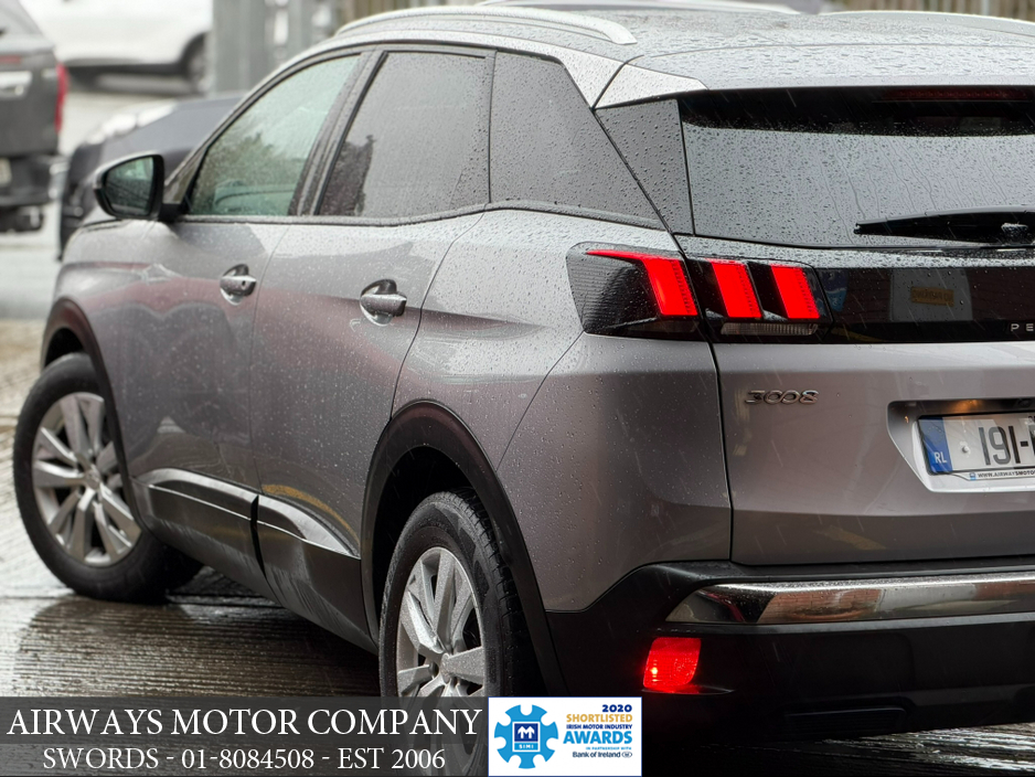 2019 Peugeot 3008 - image 18