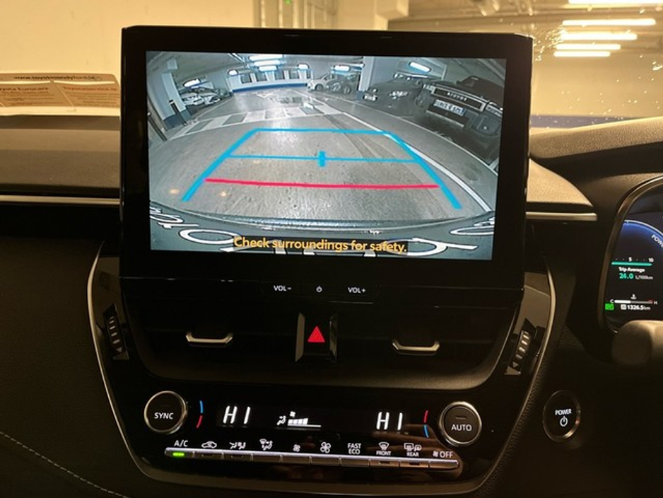 2023 Toyota Corolla - image 16