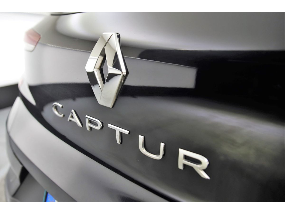 2023 Renault Captur - image 28