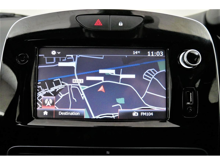 2019 Renault Clio - image 18