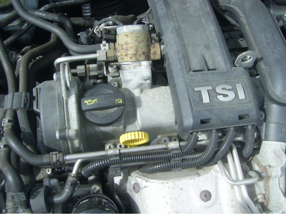 2014 Volkswagen Polo - image 13