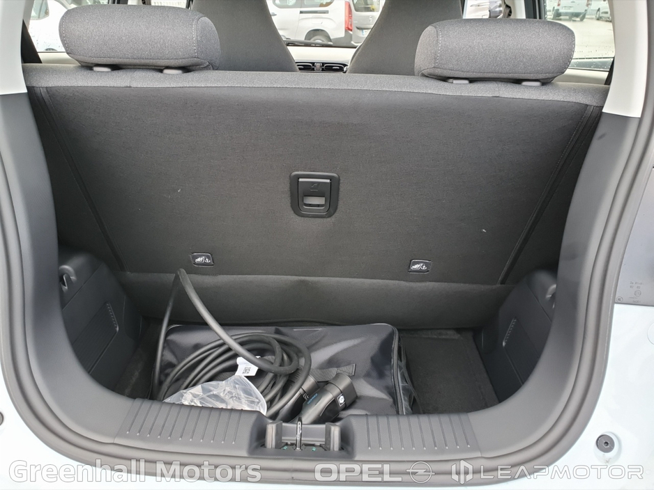 2026 Leapmotor T03 - image 16