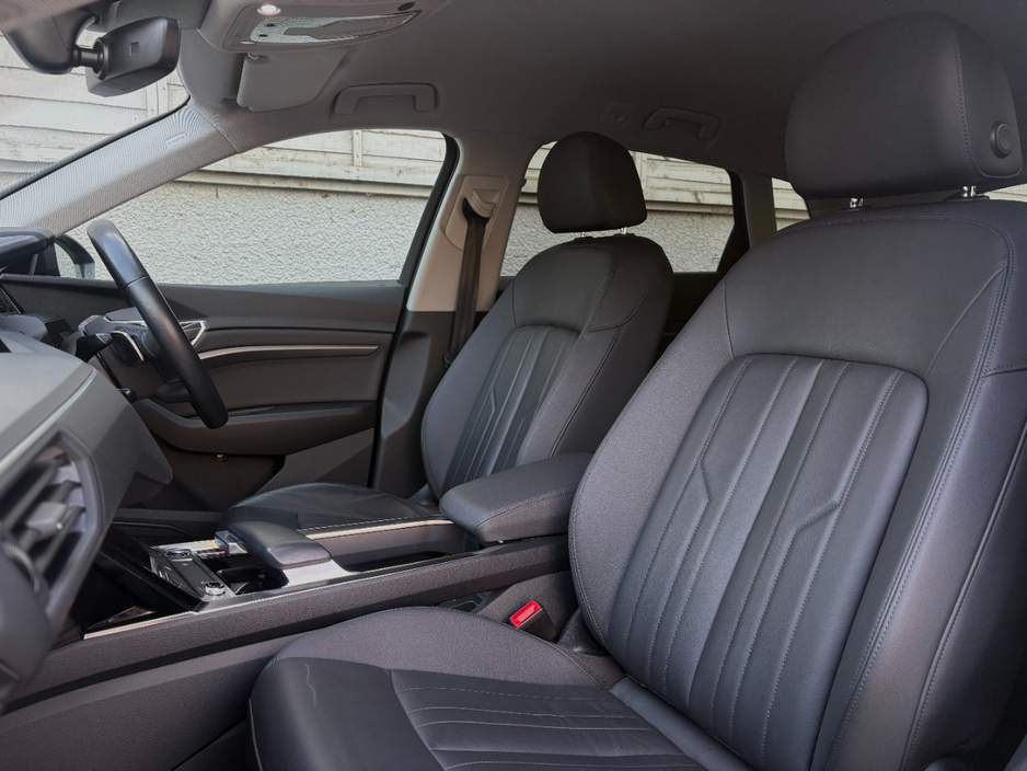 2021 Audi e-tron - image 22