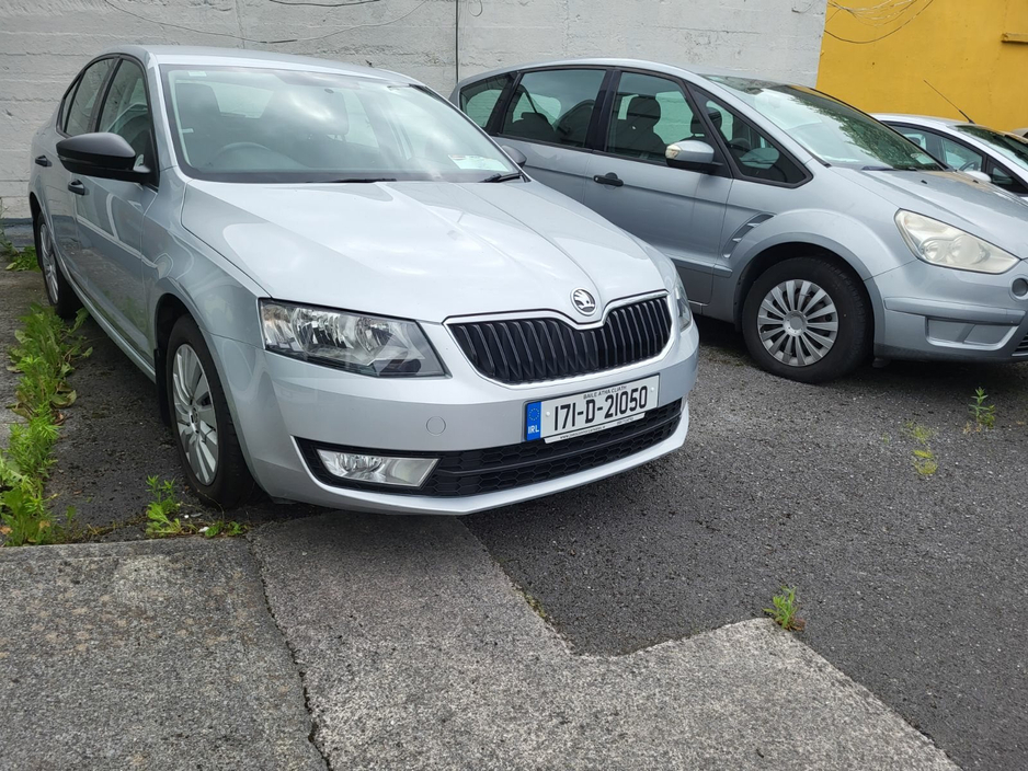2017 Skoda Octavia ACTIVE 1.6TDI 110HP €15,799