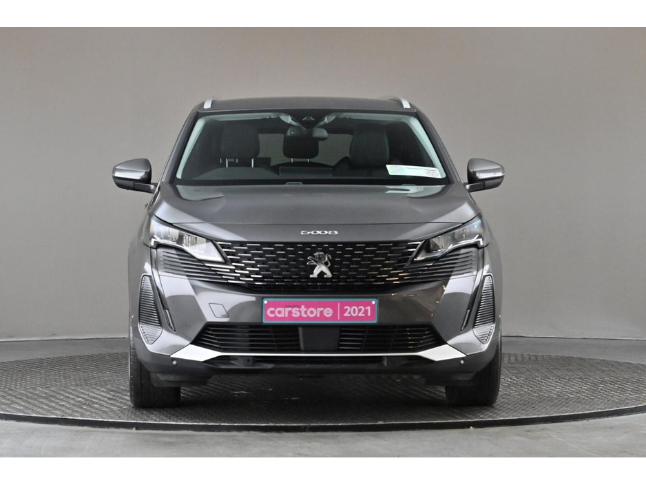 2021 Peugeot 5008 - image 2