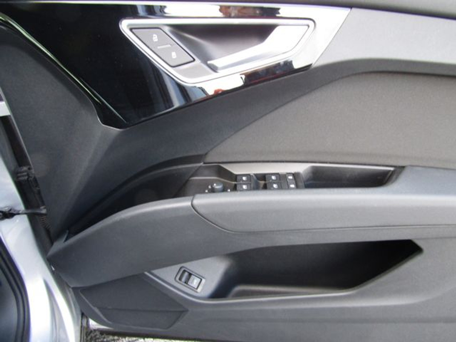 2022 Audi Q4 e-tron 40 E-tron E-tron 40 Advance 4DR Auto €26,950