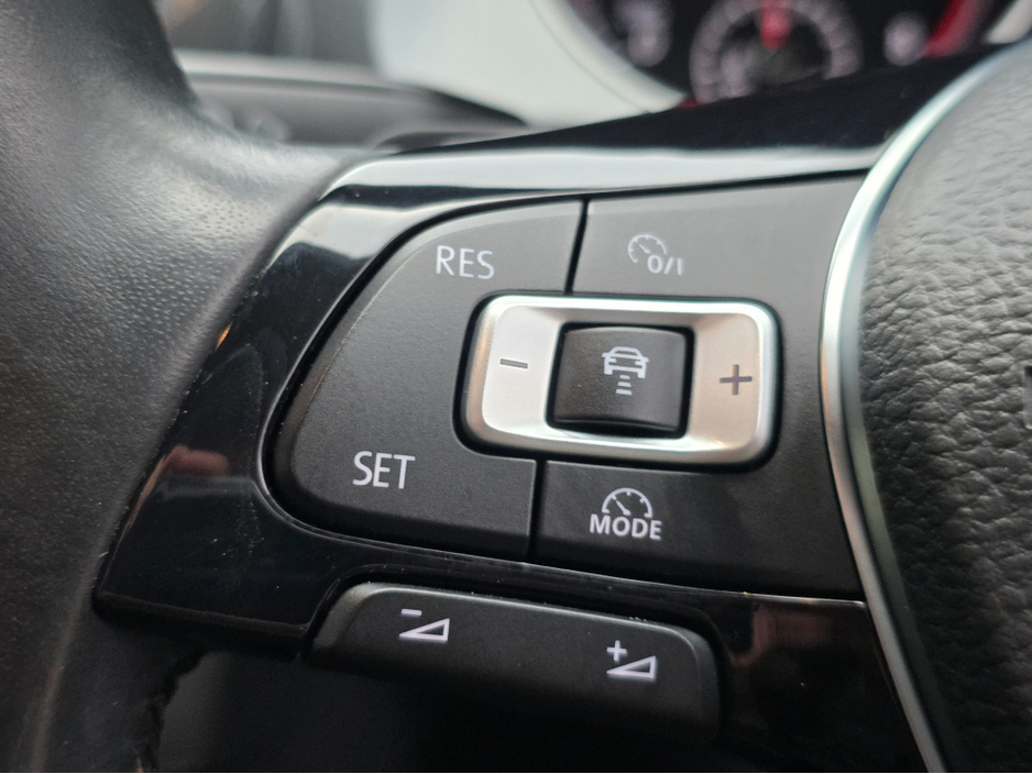 2017 Volkswagen Golf 1.2 DSG AUTO. ONLY 49000 MILES. FINANCE ARRANGED. SIMI. AA APPROVED. €17,950