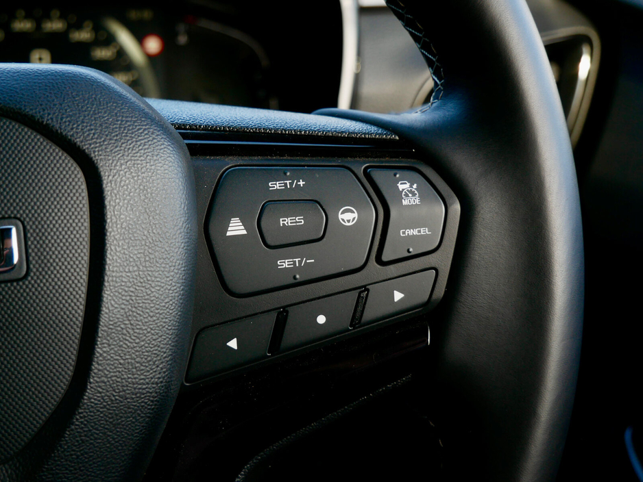 2025 Isuzu D-MAX - image 25