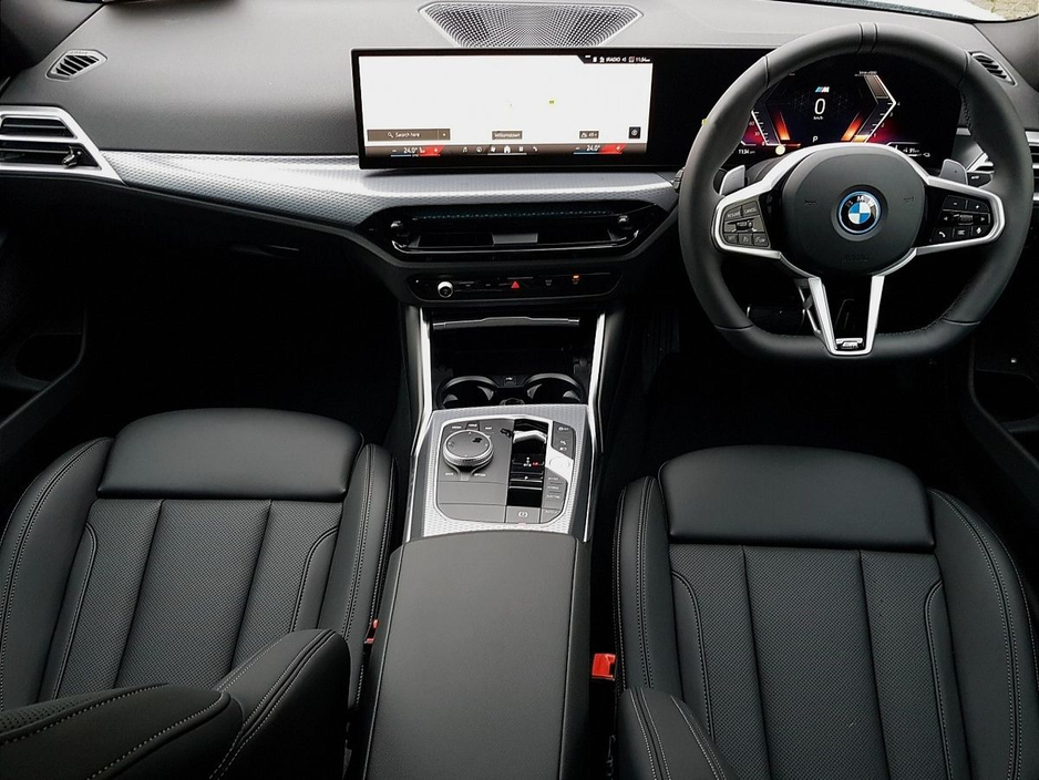 2026 BMW 3 Series - image 4