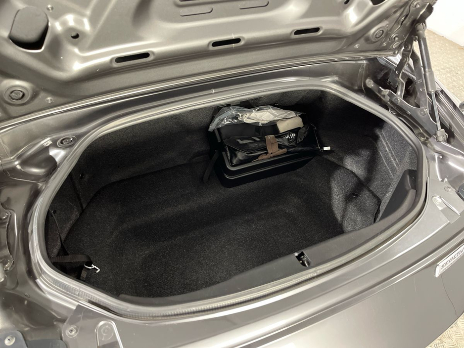 2018 Mazda MX-5 - image 12