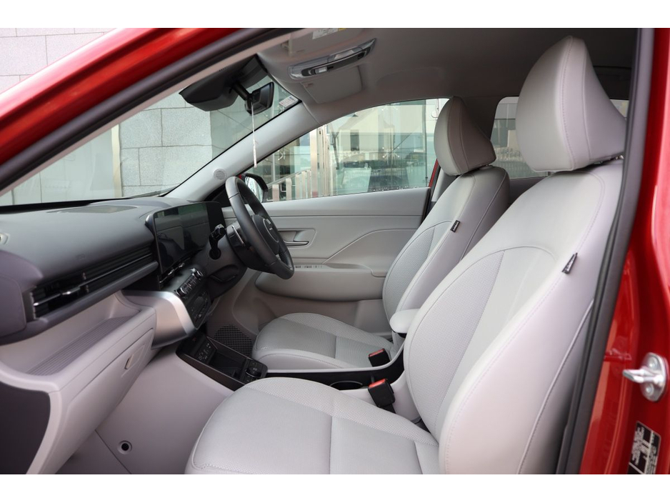 2025 Hyundai Kona - image 19