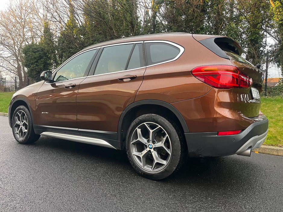 2015 BMW X1 - image 7