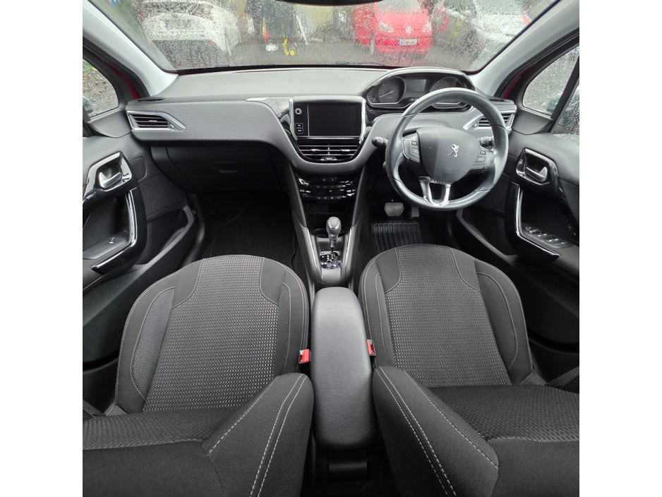 2017 Peugeot 208 1.2 PureTech 68bhp Access 3 dr €11,450
