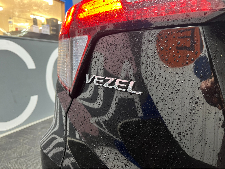2017 Honda Vezel €16950 2017 HONDA VEZEL RS HYBRID SENSING 1.5 AUTOMATIC / CRUISE CONTROL / REVERSE CAMERA / HEATED SEATS / PADDLE SHIFTERS €16,950