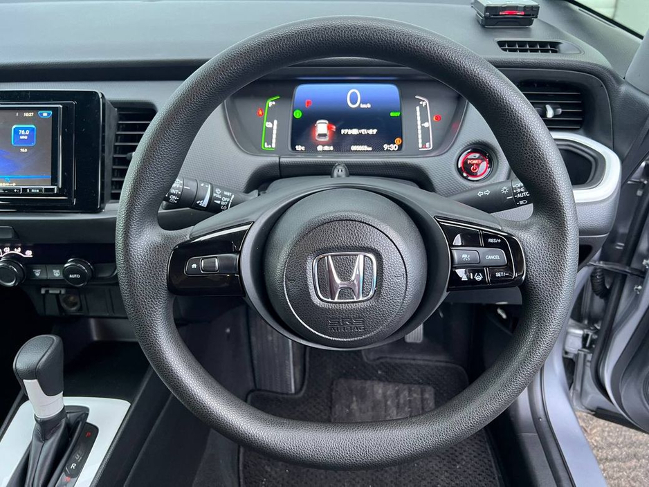 2023 Honda Fit - image 4