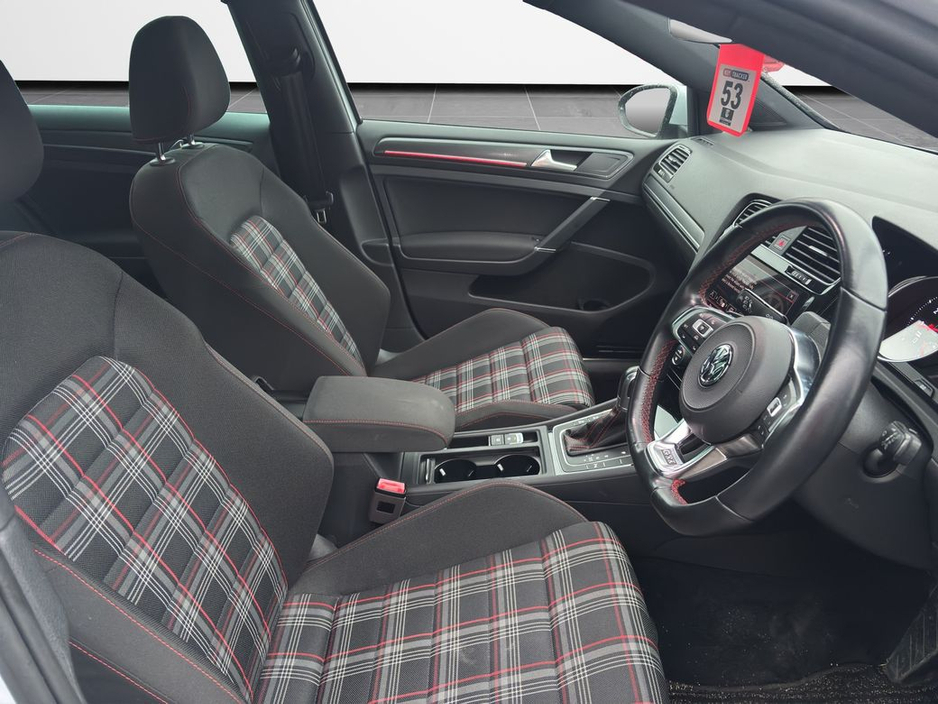 2018 Volkswagen Golf GOLF GTI €27,888