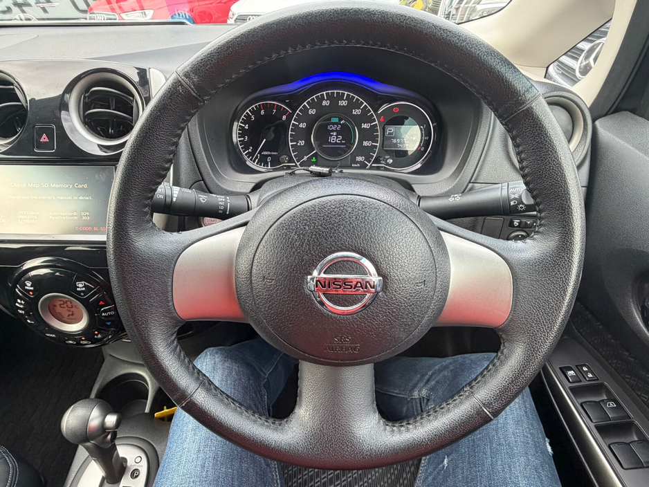 2013 Nissan Note - image 11