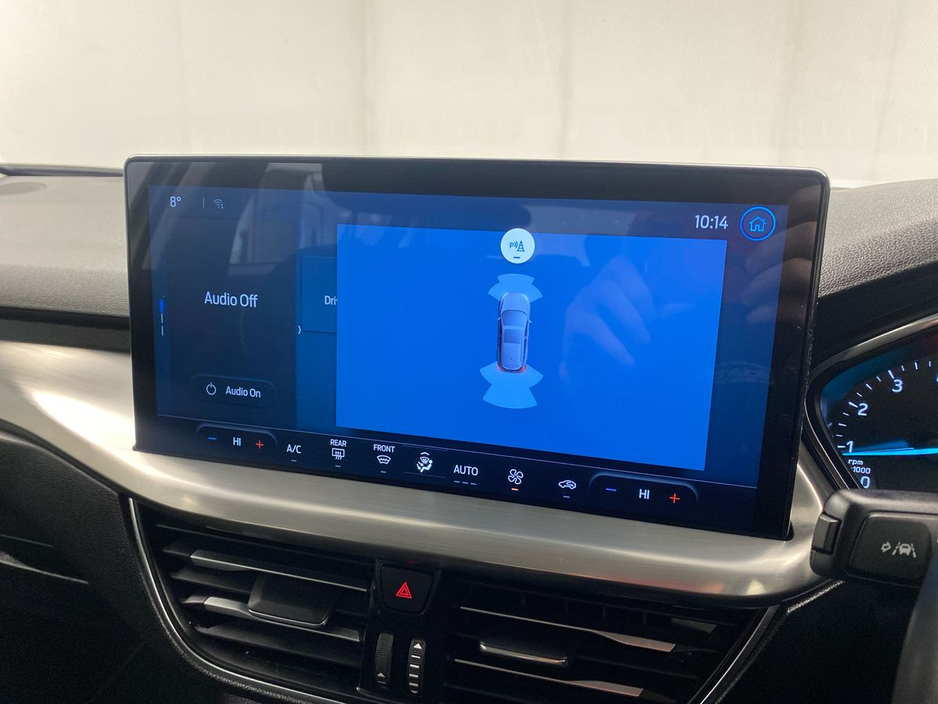 2023 Ford Focus - image 16