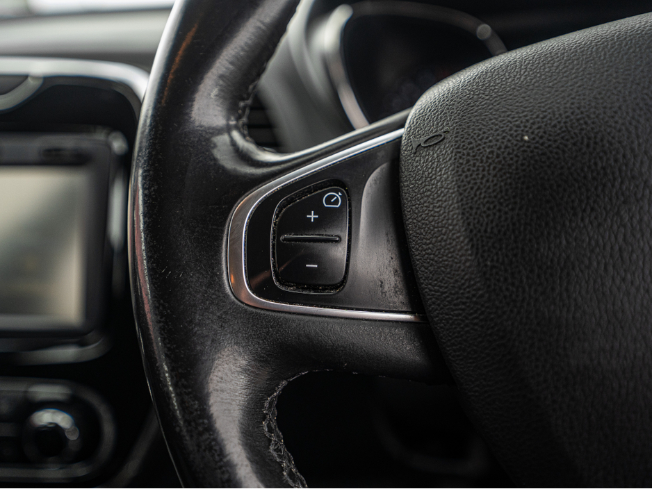 2017 Renault Captur - image 22