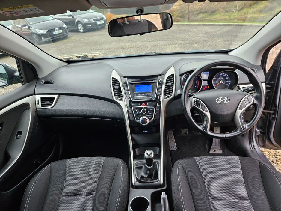 2014 Hyundai i30 - image 7
