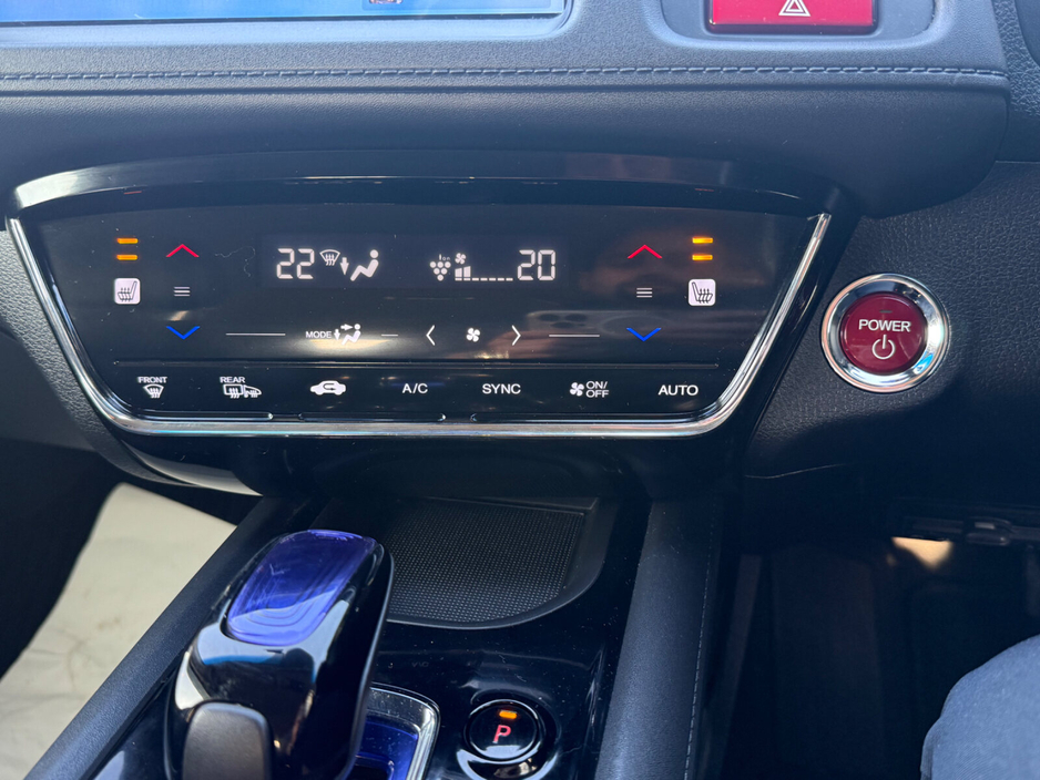 2016 Honda Vezel - image 16