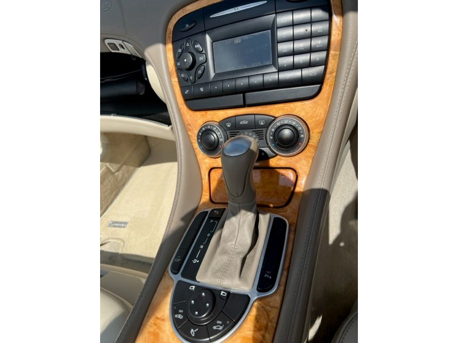 2003 Mercedes-Benz SL Class - image 8