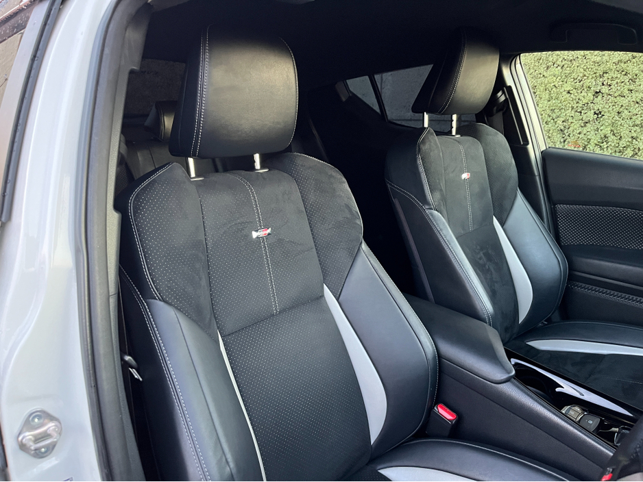 2020 Toyota C-HR GR AUTOMATIC HYBRID 1.8 PETROL //HIGH SPEC//REVERSE CAMERA//ADAPTIVE CRUISE CONTROL//HEATED SEATS// €24,950